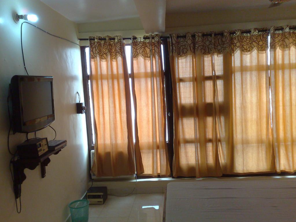 Grg Shanti Guest House Varanasi Near Manikarnika Ghat Номер фото