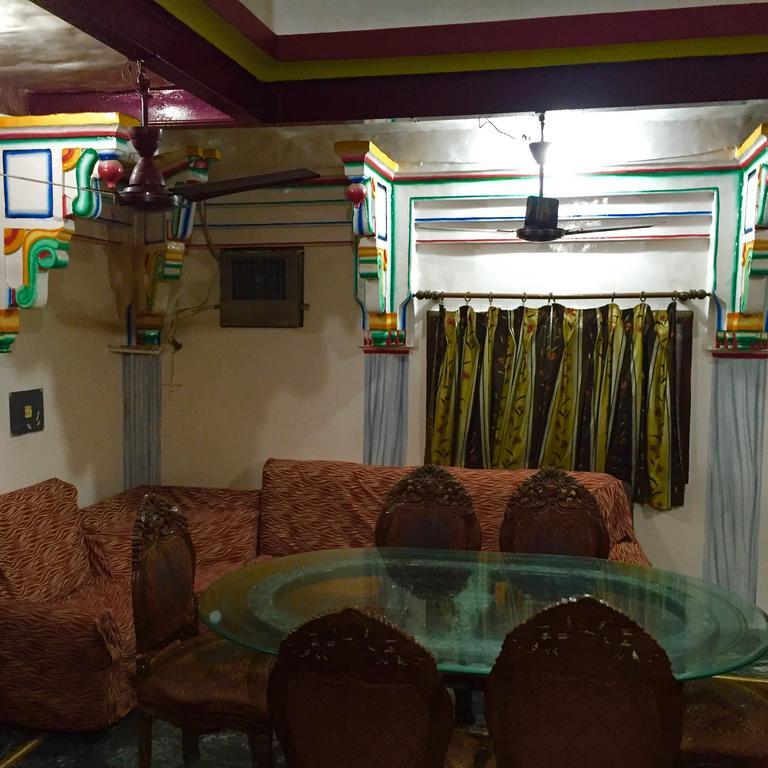 Grg Shanti Guest House Varanasi Near Manikarnika Ghat Екстер'єр фото